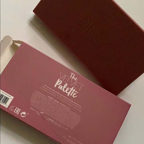 Ciate London 12-Pc🎨The Velvet Eyeshadow Palette Nude Natural No Makeup Pastel - Picture 10 of 13